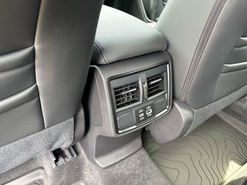 New 2026 Subaru Forester Limited AWD/4WD image 31