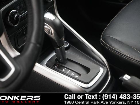 Used 2021 Ford EcoSport Titanium image 31