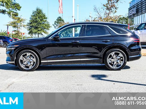 Used 2024 Genesis Electrified GV70 Advanced image 9