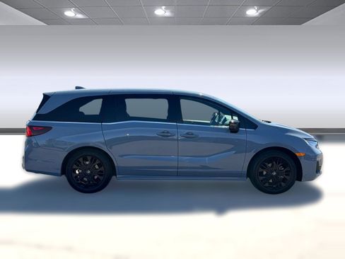 Used 2025 Honda Odyssey Sport-L image 8