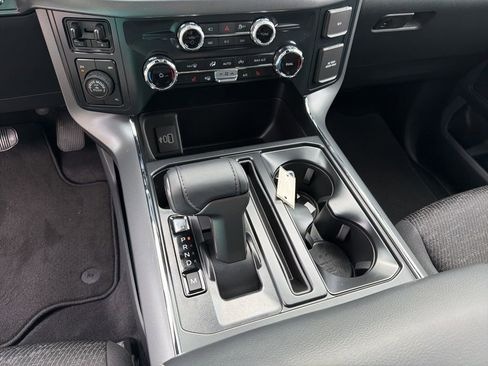 New 2026 Ford F150 XLT w/ Equipment Group 302A MID image 19