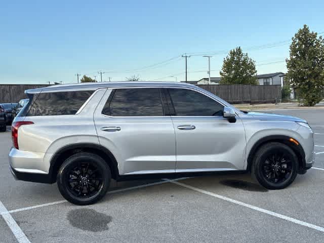 Used 2024 Hyundai Palisade SEL FWD image 7