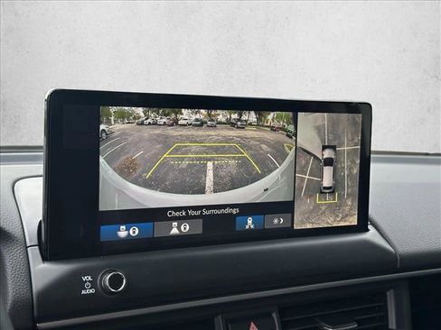 Certified 2026 Honda Pilot image 13