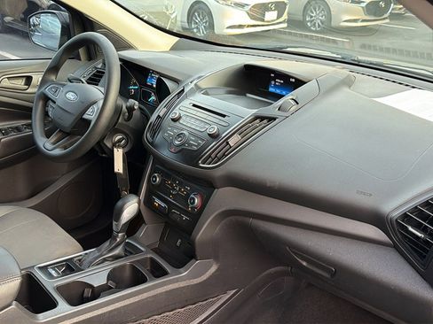 Used 2017 Ford Escape S image 35