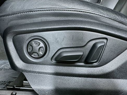 Used 2018 Audi Q7 3.0T Premium Plus w/ Premium Plus Package AWD/4WD image 15