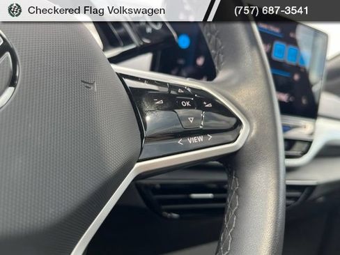 Used 2023 Volkswagen ID.4 Pro S RWD image 38