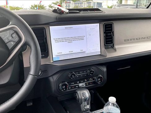 New 2026 Ford Bronco Outer Banks AWD/4WD image 7