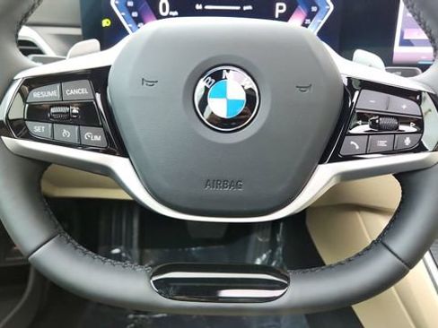 Used 2025 BMW 330i Sedan image 42