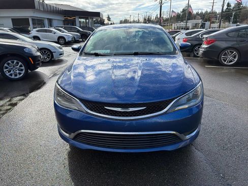 Used 2015 Chrysler 200 Limited w/ Convenience Group image 8