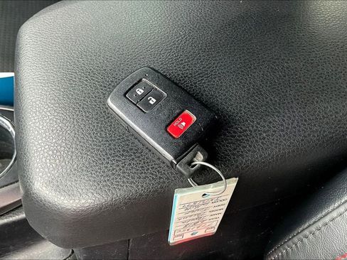 Used 2018 Toyota Tacoma TRD Pro image 37