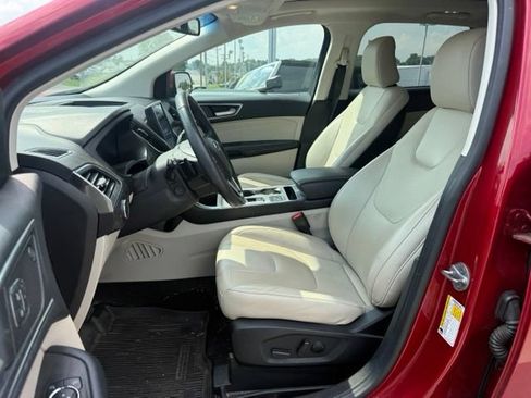 Used 2022 Ford Edge Titanium w/ Equipment Group 301A AWD/4WD image 20