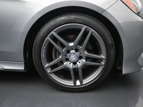 Used 2015 Mercedes-Benz E 350 4MATIC Wagon image 45