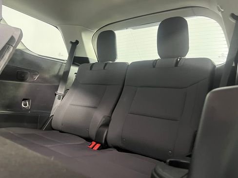 Used 2025 Ford Explorer Active image 26