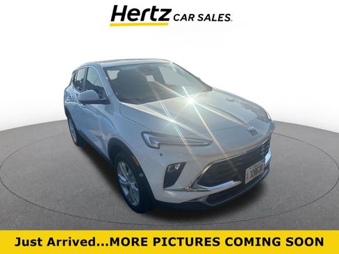 Used 2026 Buick Encore GX Preferred AWD/4WD image 1