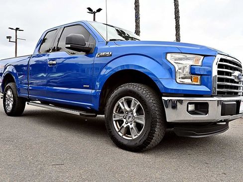 Used 2015 Ford F150 XLT w/ Equipment Group 302A Luxury AWD/4WD image 3