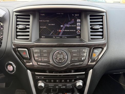 Used 2019 Nissan Pathfinder SL AWD/4WD image 30