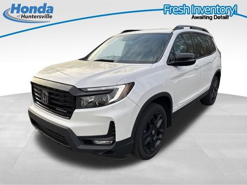 Used 2024 Honda Passport Black Edition image 4