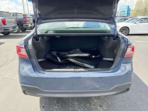 Used 2024 Subaru Legacy Limited AWD/4WD image 24