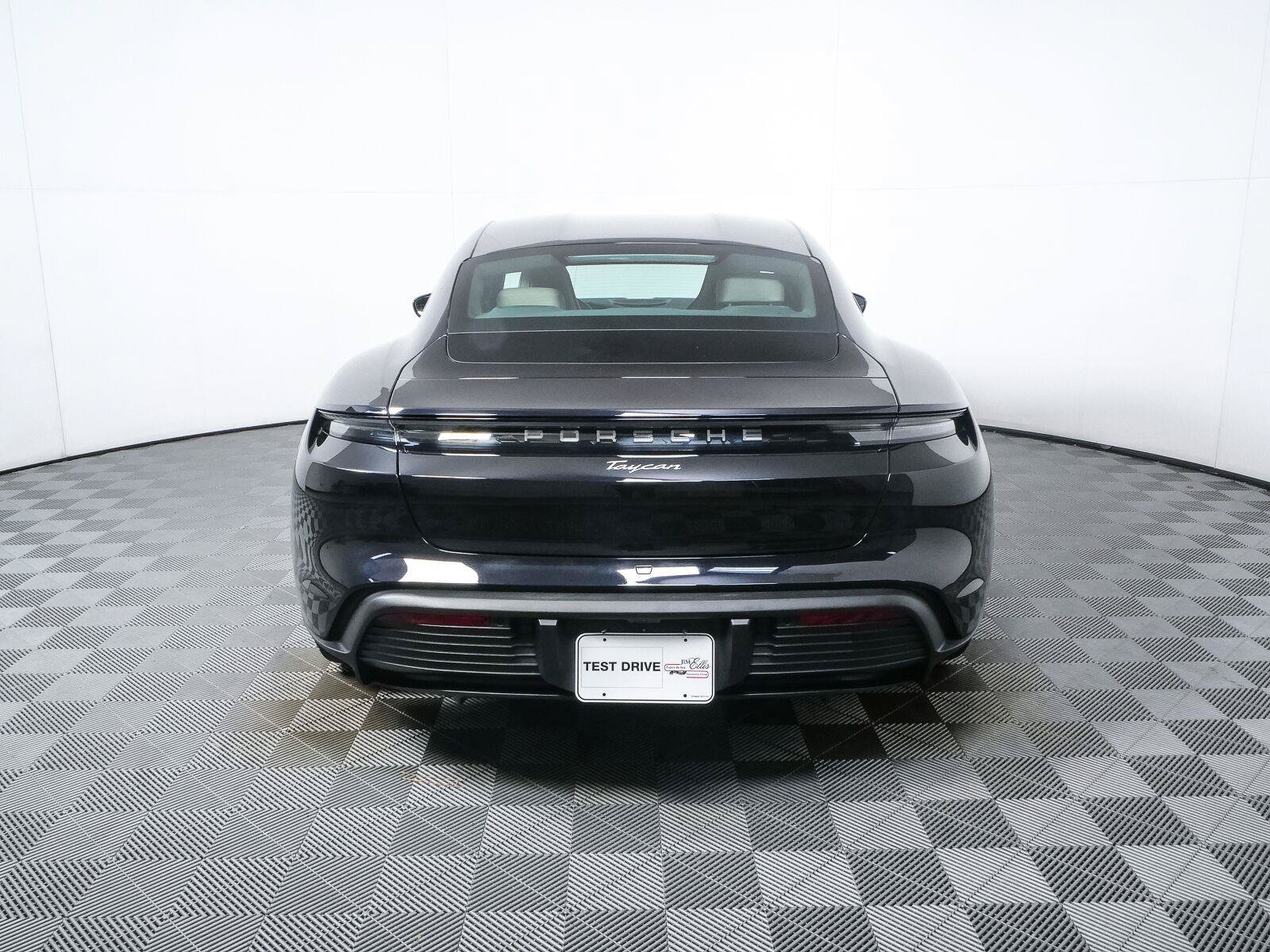 Certified 2022 Porsche Taycan RWD image 28