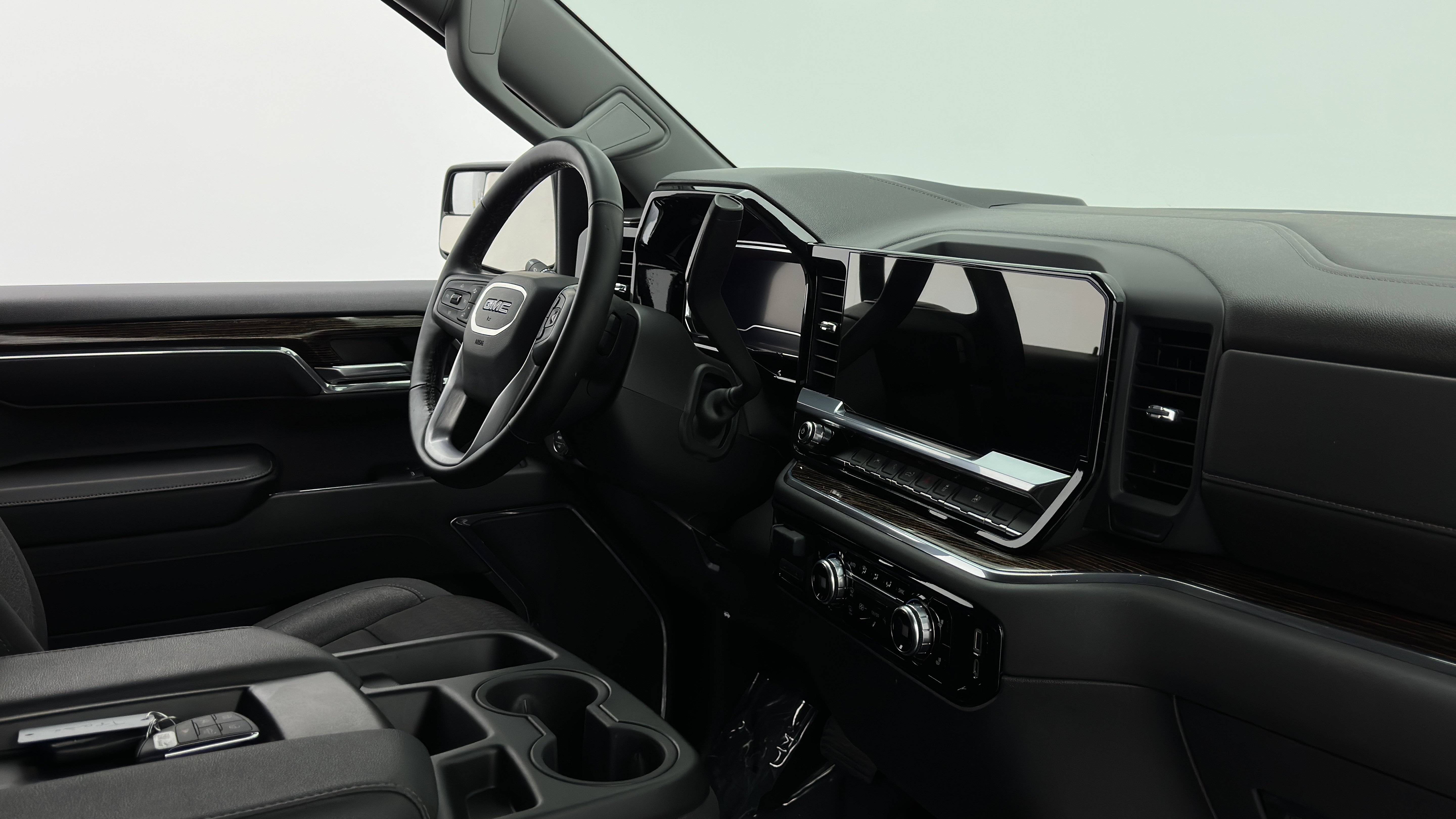 Used 2024 GMC Sierra 1500 Elevation AWD/4WD image 37