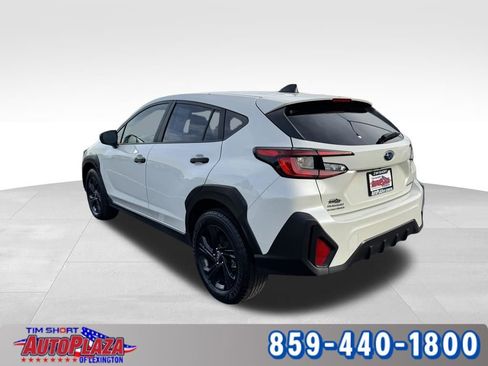 Used 2024 Subaru Crosstrek 2.0i AWD/4WD image 2