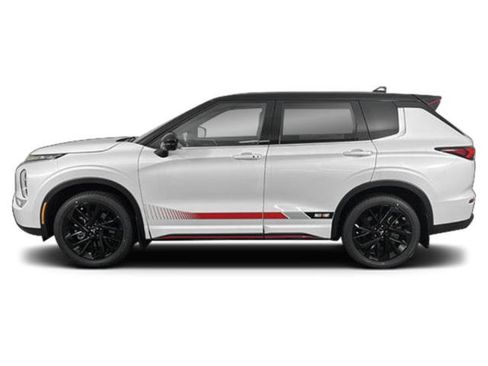 Used 2024 Mitsubishi Outlander AWD image 3
