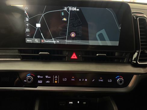 Used 2023 Kia Sportage EX FWD image 27