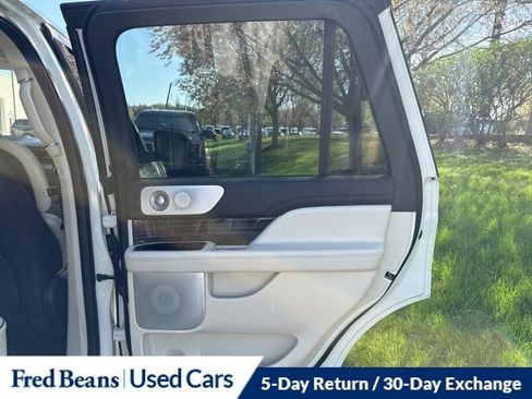 Used 2023 Lincoln Navigator Black Label image 15
