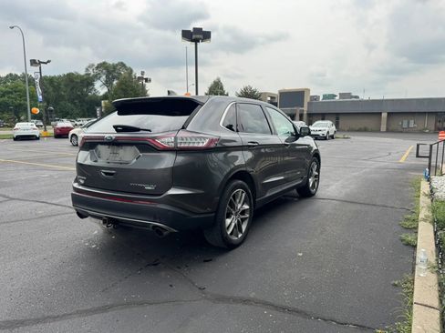 Used 2016 Ford Edge Titanium w/ Equipment Group 302A AWD/4WD image 4