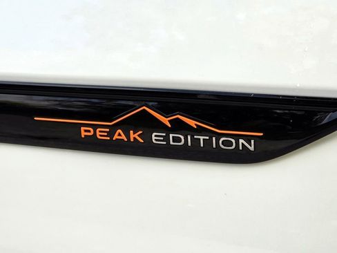 New 2026 Volkswagen Atlas Peak Edition AWD/4WD image 10