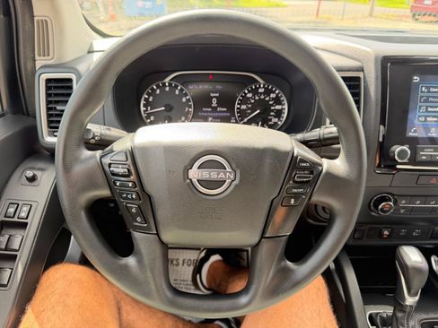 Used 2022 Nissan Frontier SV w/ Technology Package AWD/4WD image 66
