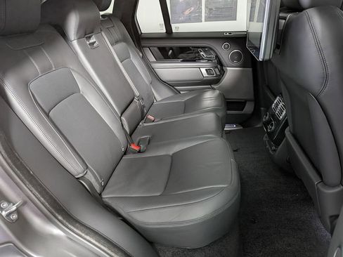 Used 2020 Land Rover Range Rover HSE image 40
