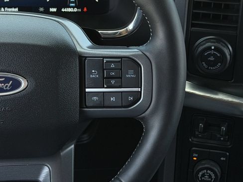 Used 2023 Ford F150 Lariat w/ Equipment Group 502A High AWD/4WD image 17