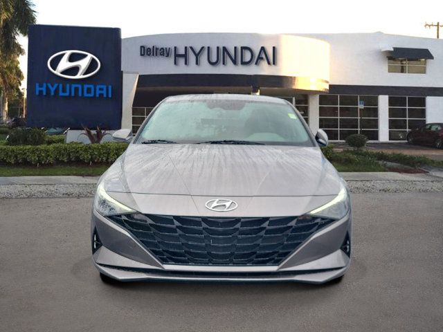 Certified 2023 Hyundai Elantra SEL FWD image 2