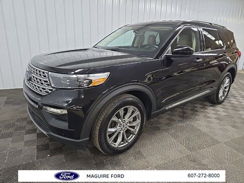 Used 2023 Ford Explorer Limited image 10