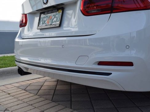 Used 2017 BMW 330i Sedan RWD image 20