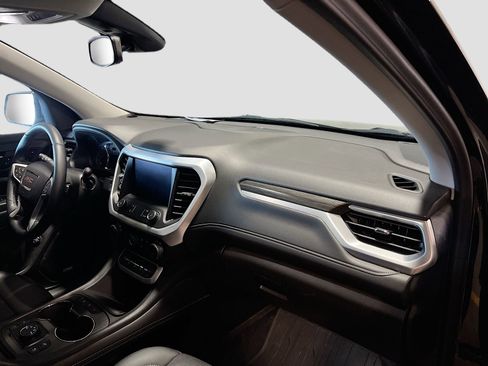 Used 2023 GMC Acadia SLT w/ Preferred Package AWD/4WD image 32