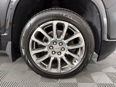 Used 2023 GMC Acadia Denali w/ Trailering Package image 10