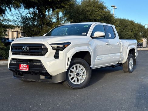 New 2025 Toyota Tacoma SR5 image 2