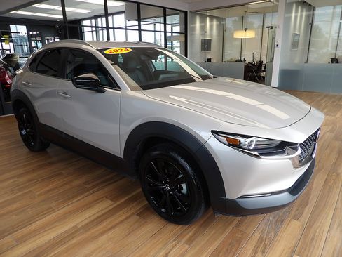 Certified 2024 MAZDA CX-30 AWD 2.5 S w/ Select Sport Pkg image 3