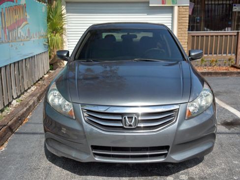Used 2012 Honda Accord LX image 4