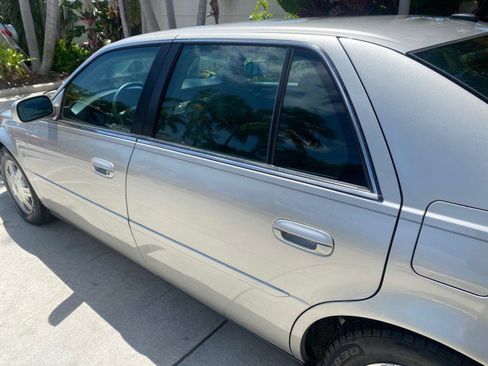 Used 2005 Cadillac De Ville image 63