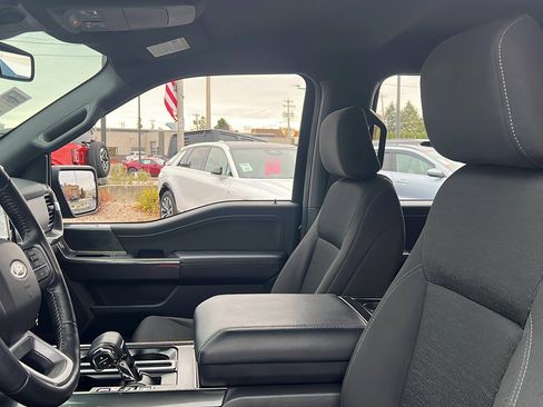 Used 2022 Ford F150 XLT w/ Equipment Group 302A High image 12