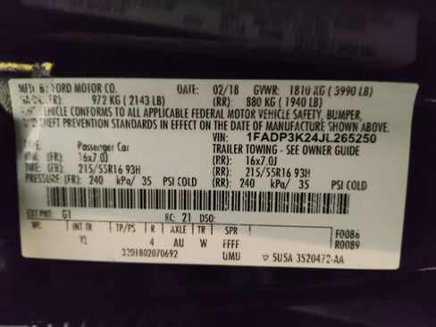Used 2018 Ford Focus SE FWD image 33