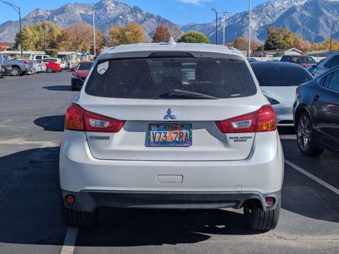Used 2017 Mitsubishi Outlander Sport AWD image 7