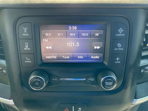 Used 2021 RAM 2500 Big Horn AWD/4WD image 18