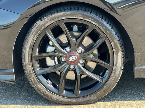 Used 2020 Hyundai Veloster Turbo R-Spec FWD image 31