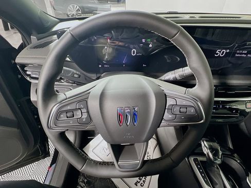 New 2026 Buick Envista Avenir image 10