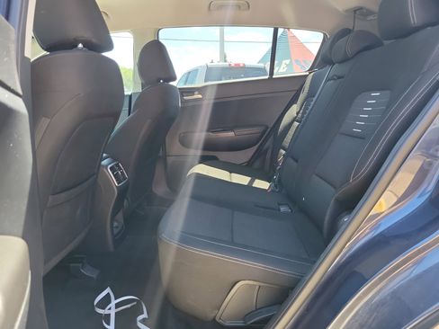 Used 2018 Kia Sportage LX FWD image 8