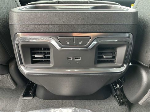 New 2026 GMC Sierra 2500 Denali w/ Denali Reserve Package AWD/4WD image 23